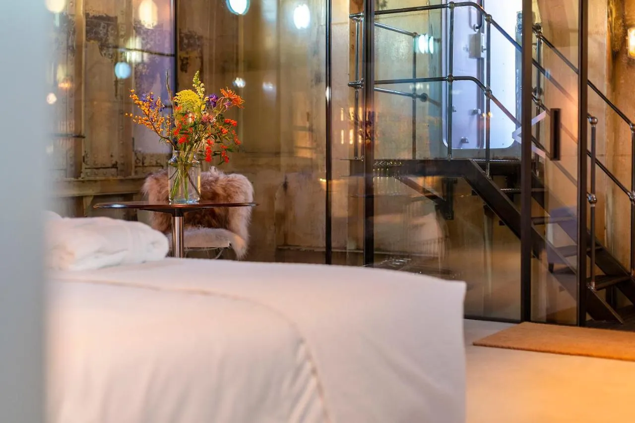 Hotel Lightship Amsterdam